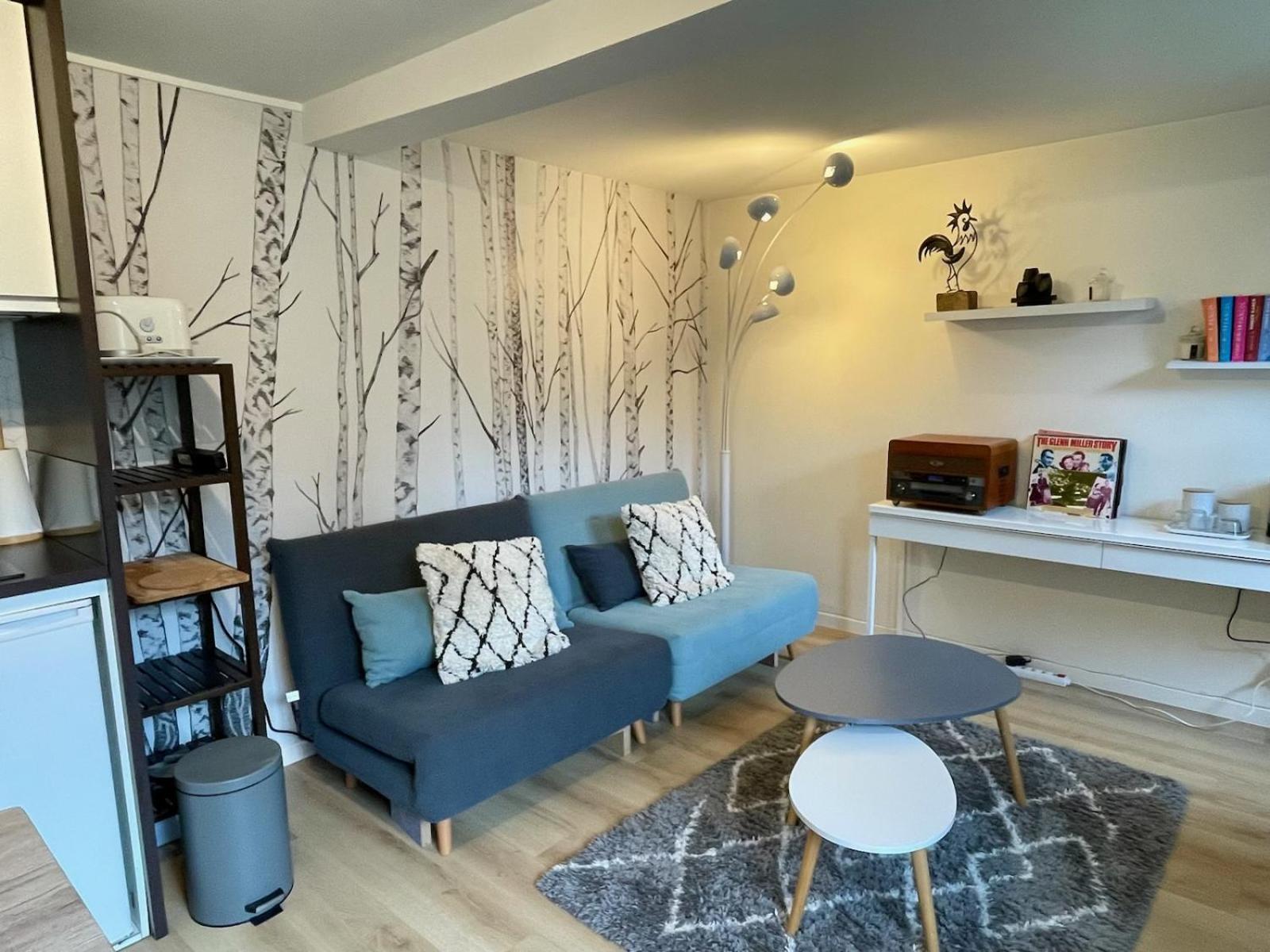 Maisonnette Dans Jardin Partage Bois-Colombes المظهر الخارجي الصورة